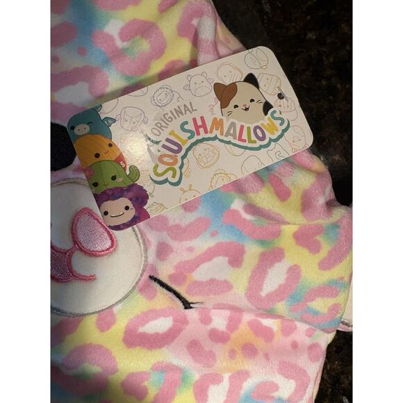 Squishmallows Michaela Hat Gloves Mitts Set Ears Pink Leopard Winter Cap NWT - Picture 6 of 12